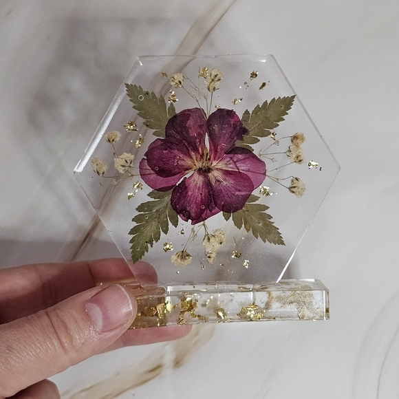 Hexagonal Floral Resin Display with Gold Accents - Picture 2 of 8